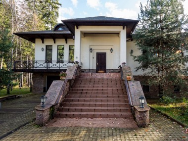Продажа дома Солослово 1339 м² Рублево-Успенское шоссе - Бородки - 55510