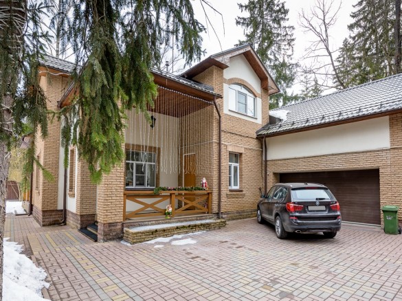 Продажа дома Жуковка-3 350 м² Рублево-Успенское шоссе - Фасад - foto_fs