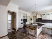 Продажа дома Шульгино-4 855 м² Рублево-Успенское шоссе - Столовая, кухня - foto_dr2