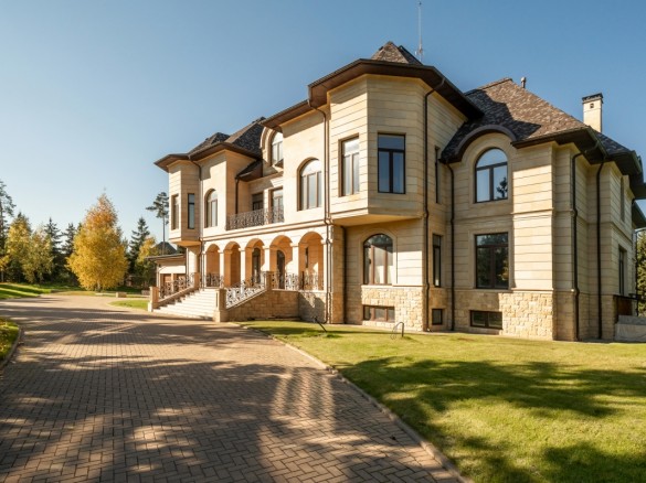 Продажа дома Агаларов Estate 2800 м² Новорижское шоссе - Фасад - foto_fs