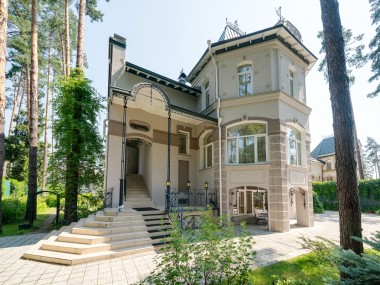 Продажа дома Романово-2 549 м² Рублево-Успенское шоссе - Успенские Дачи-1 УПДП - 19358